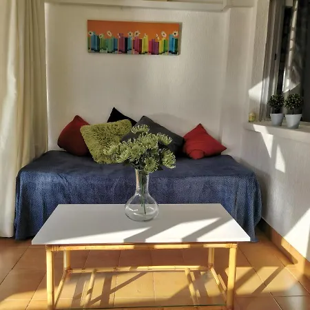 Edificio Apolo 4 * 卡尔佩