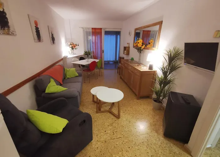 Edificio Apolo 4 Apartment *