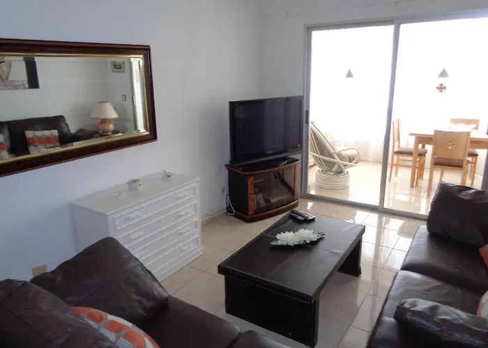 Edificio Apolo 4 Apartment *